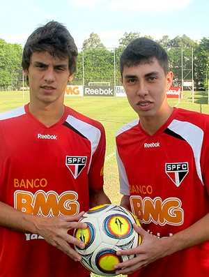 Rodrigo Caio e Henrique Miranda, jovens do time do São Paulo (Foto: Marcelo Prado / GLOBOESPORTE.COM)