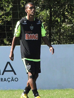 Richarlyson, em treino do Atlético-MG em Santa Catarina (Foto: Marco Antônio Astoni / Globoesporte.com)