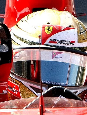 Alonso fica em segundo em Mônaco (Foto: AP)