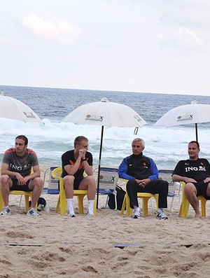 Seleção Holanda praia (Foto: Victor Canedo / Globoesporte.com)