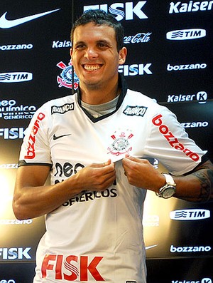Ramon é apresentado no Corinthians (Foto: Marcos Guerra / Globoesporte.com)