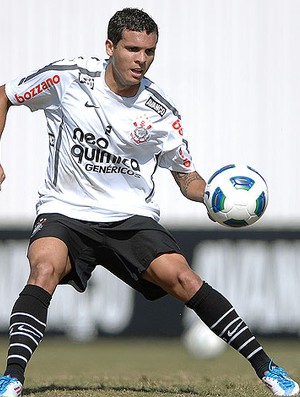 Ramon no treino do Corinthians (Foto: Ag. Estado)