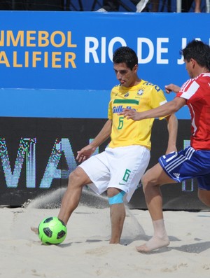 Jorginho futebol de areia seleção brasileira (Foto: Diego Mendes / CBBS)
