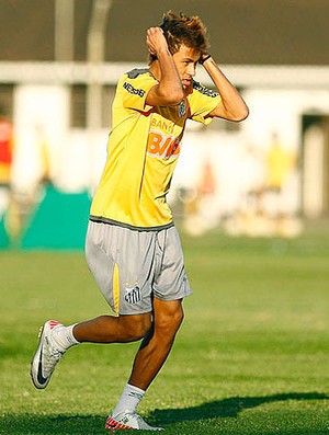 Neymar no treino do Santos (Foto: Ricardo Saubin / Site Oficial do Santos)