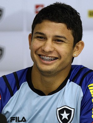 Elkeson, jogador do Botafogo (Foto: Fábio Castro/AGIF)