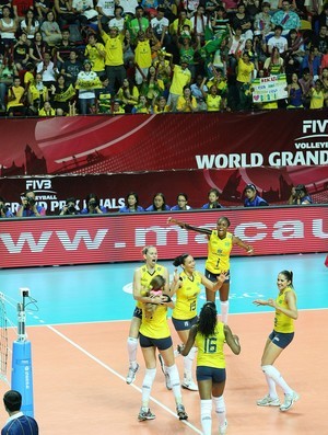Brasil x Rússia, semifinal do Grand Prix (Foto: FIVB / Divulgação)