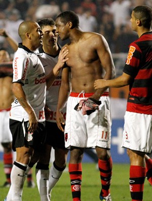 Corinthians x Flamengo Emerson Renato (Foto: Ag. Estado)
