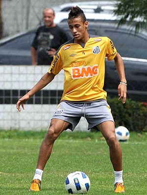 Neymar no treino do Santos (Foto: Divulgação)