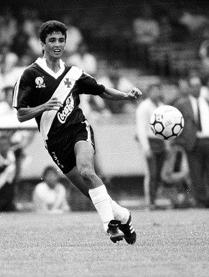 Bebeto jogando pelo Vasco em 1989 (Foto: Arquivo / Ag. Estado)