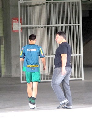 Caio botafogo anderson barros treino (Foto: Thiago Fernandes / Globoesporte.com)