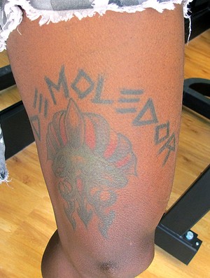 tatuagem de Demolidor de Carlos Tenorio do Vasco (Foto: Richard Souza / GLOBOESPORTE.COM)
