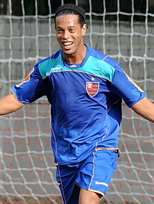 Ronaldinho no terino do Flamengo (Foto: Alexandre Vidal/Fla Imagem)