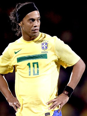Ronaldinho Gaúcho na partida da Seleção Brasileira (Foto: Getty Images)