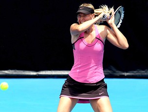 Maria Sharapova na partida contra Renata Voracova na Nova Zelândia