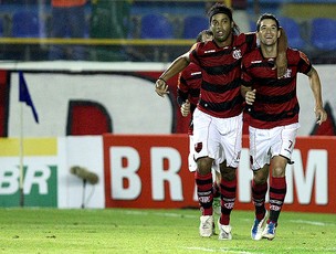 Ronaldinho gaucho thiago neves flamengo gol avaí (Foto: Fábio Castro / Agência Estado)