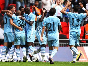 dzeko manchester city gol manchester united supercopa da inglaterra (Foto: agência Getty Images)