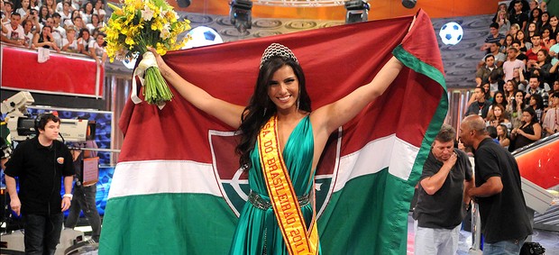 Bianca Leão, do Fluminense, é coroada Musa do Brasileirão 2011 (André Durão / Globoesporte.com)