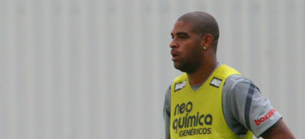 Adriano, do Corinthians (Foto: Anderson Rodrigues / globoesporte.com)