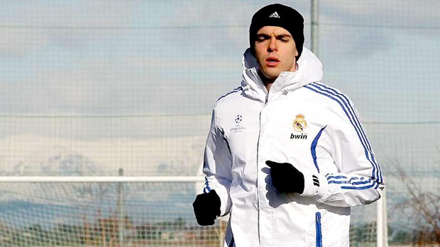 Kaká correndo Real Madrid