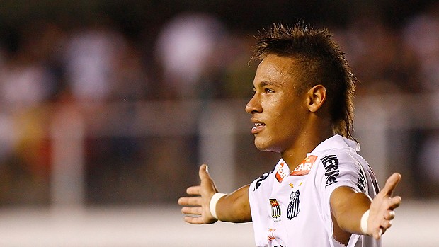 Neymar brilha, Peixe vence e cola na ponta (Agência Estado)