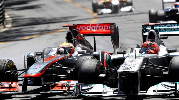 Hamilton e Schumacher no GP de Mônaco (Foto: Reuters)