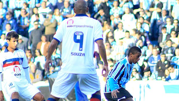 No Olímpico, Bahia não resiste e perde para o Grêmio (Wesley Santos/Pressdigital)