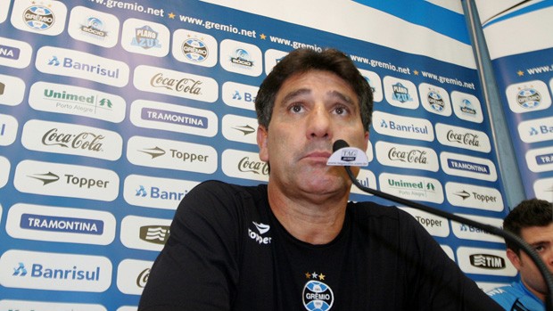 Segundo Renato, o Grêmio vai bem: 'Sem desespero'