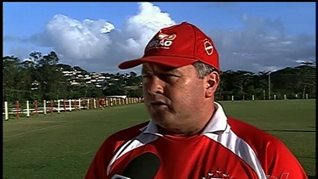 Roberto Cavalo, técnico do Vila Nova (Foto: Reprodução/TV Anhanguera)