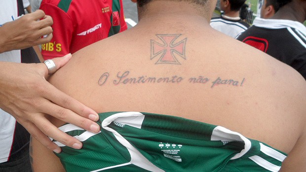 Tatuagem  Vasco Palmeiras (Foto: Thiago Lavinas / Globoesporte.com)