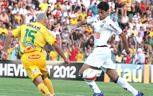 Ganso no jogo do Santos contra o Mirassol (Foto: Ag. Estado)
