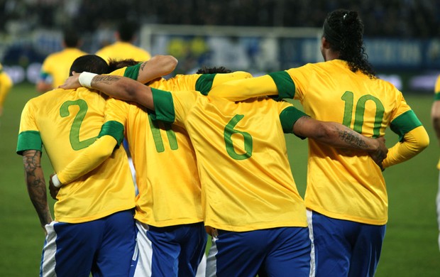 Comemoração Seleção Brasileira (Foto: Resource)