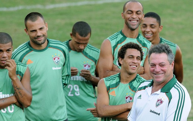 Treino Fluminense (Foto: Dhavid Normando / Photocamera)