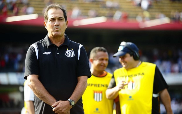 Muricy Ramalho, técnico do Santos (Foto: Marcos Ribolli / Globoesporte.com)