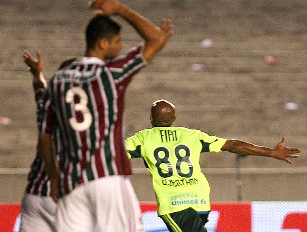 Ewerthon gol Palmeiras