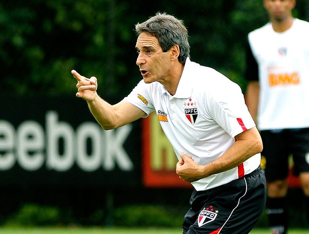 Paulo César Carpegiani no treino do São Paulo (Foto: Luiz Pires / VIPCOMM)