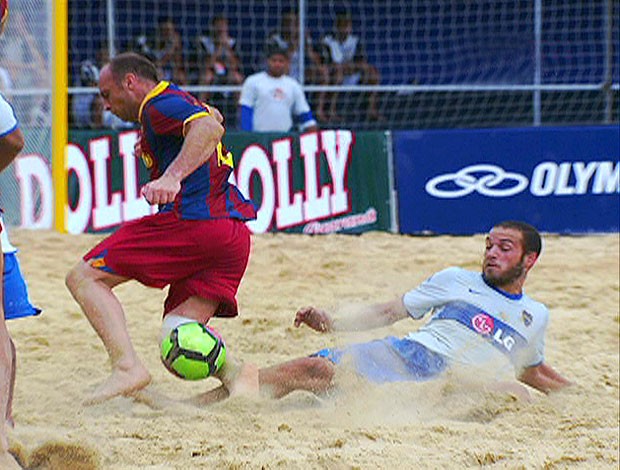  Barcelona x Boca Juniors frame futebol de areia (Foto: Reprodução/Sportv)