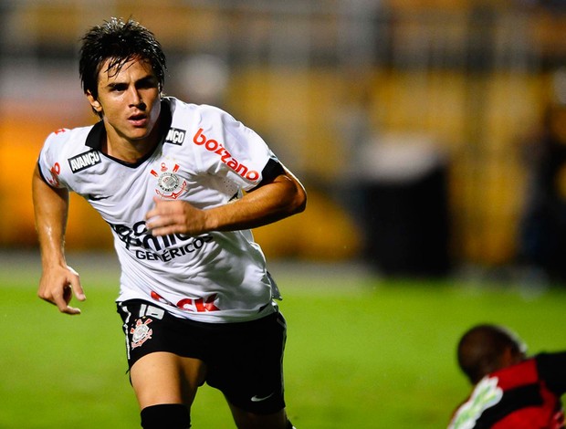 Willian gol Corinthians (Foto: Marcos Ribolli / Globoesporte.com)