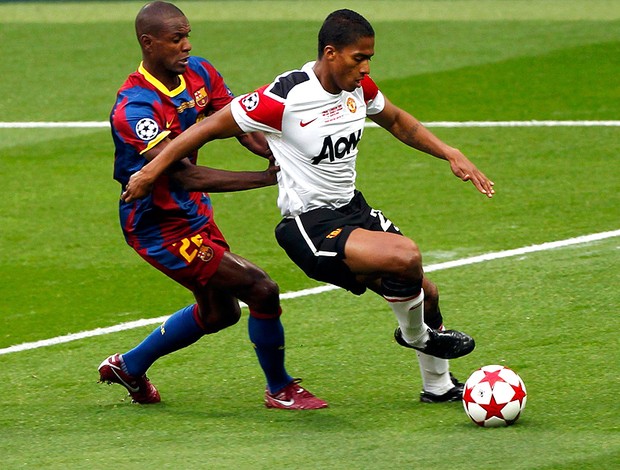 valencia manchester united abidal barcelona liga dos campeões (Foto: agência Reuters)