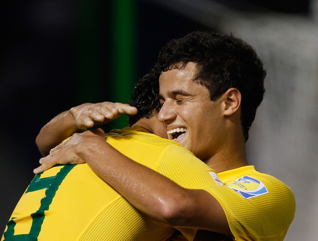 Philipe Coutinho gol Brasil (Foto: AP)