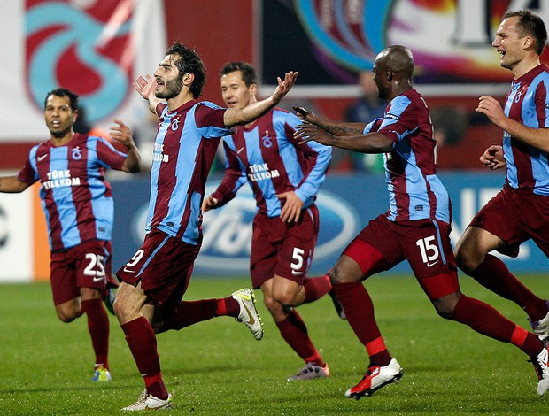 Halil Altintop - Trabzonspor x Inter de Milão (Foto: Reuters)