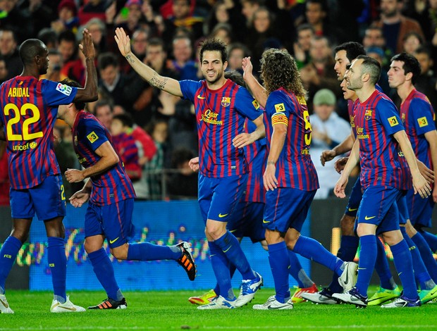 fabregas barcelona gol levante (Foto: Agência AP)
