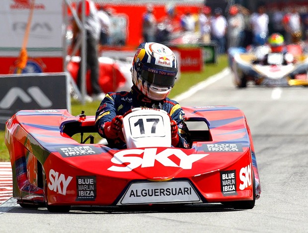 Jaime Alguersuari foi o campeão do Desafio das Estrelas de kart (Foto: Carsten Horst)