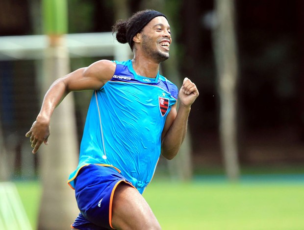 Ronaldinho Gaúcho treino Flamengo (Foto: Cezar Loureiro / Agência o Globo)