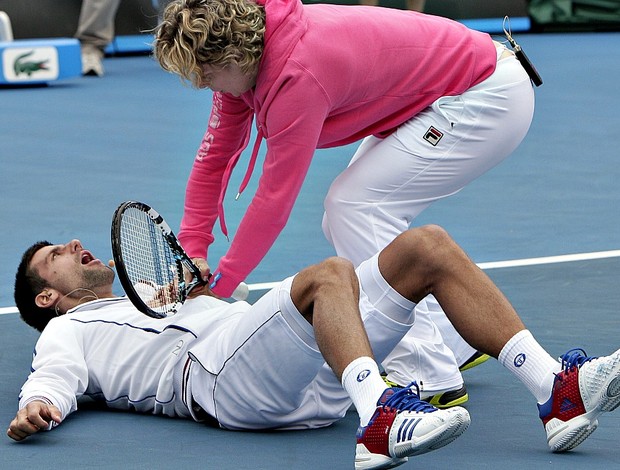 Kim Clijsters tênis Novak Djokovic Australian Open exibição (Foto: AP)