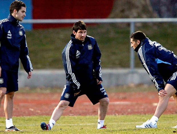 Messi no treino da Argentina (Foto: Reuters)