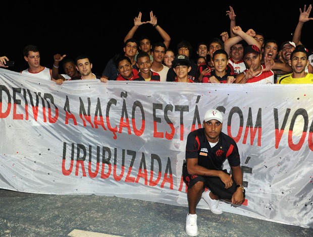 Deivid Torcida Flamengo Macaé (Foto: Alexandre Vidal / Fla imagem)
