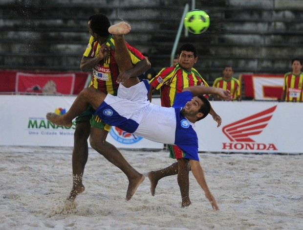 Sampaio Correa x Zico 10 Copa Brasil de futebol de areia em Manaus (Foto: Marcus Melgar)