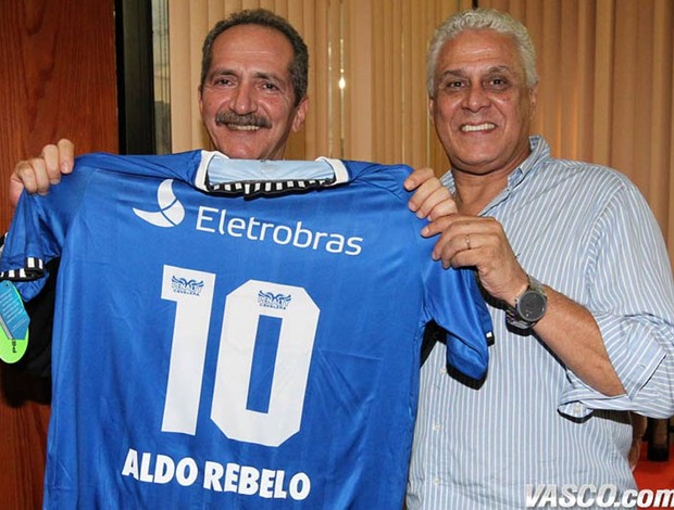 Aldo Rebelo roberto dinamite vasco (Foto: Marcelo Sadio/Vasco.com.br)