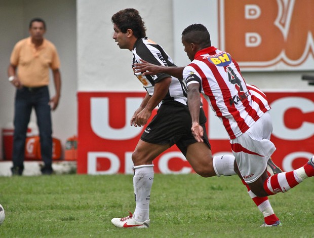 guilherme Vila Nova x Atlético (Foto: Bruno Cantini/Flick Atlético-MG)