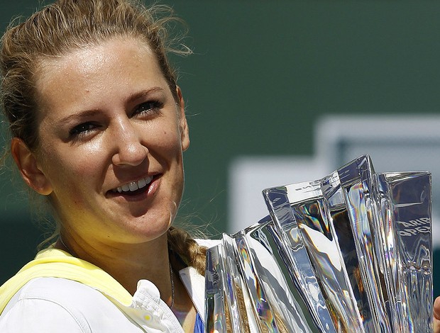 Victoria Azarenka tênis Australian Open final troféu (Foto: Reuters)